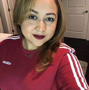 Meet your Posher, Adilene